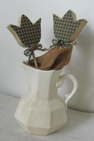 Gingham Plaid Flower Plant Stake Primitive Poke
