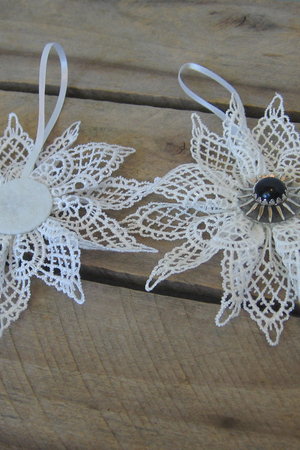 Set of 2 White Lace Snowflake Ornaments