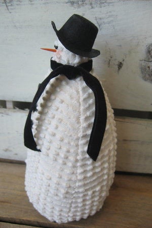 Primitive Plush Snowman Black Trim
