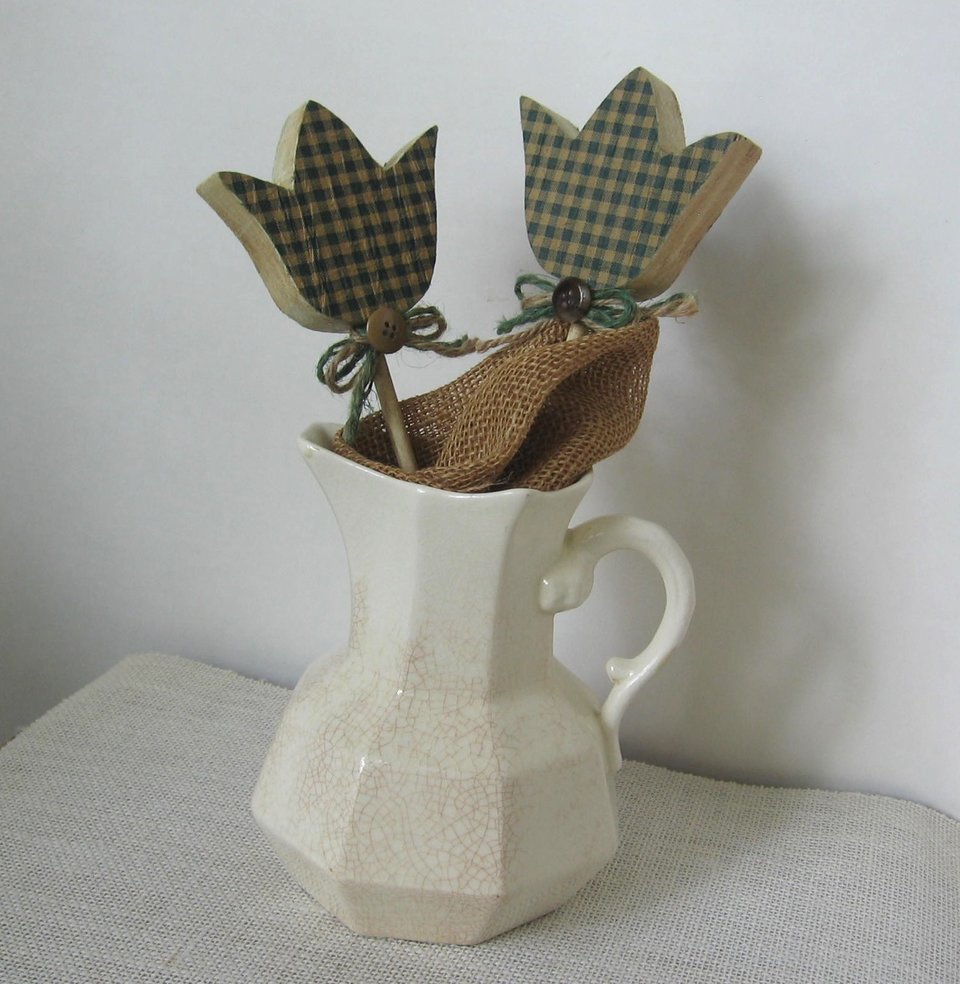 Gingham Plaid Flower Plant Stake Primitive Poke