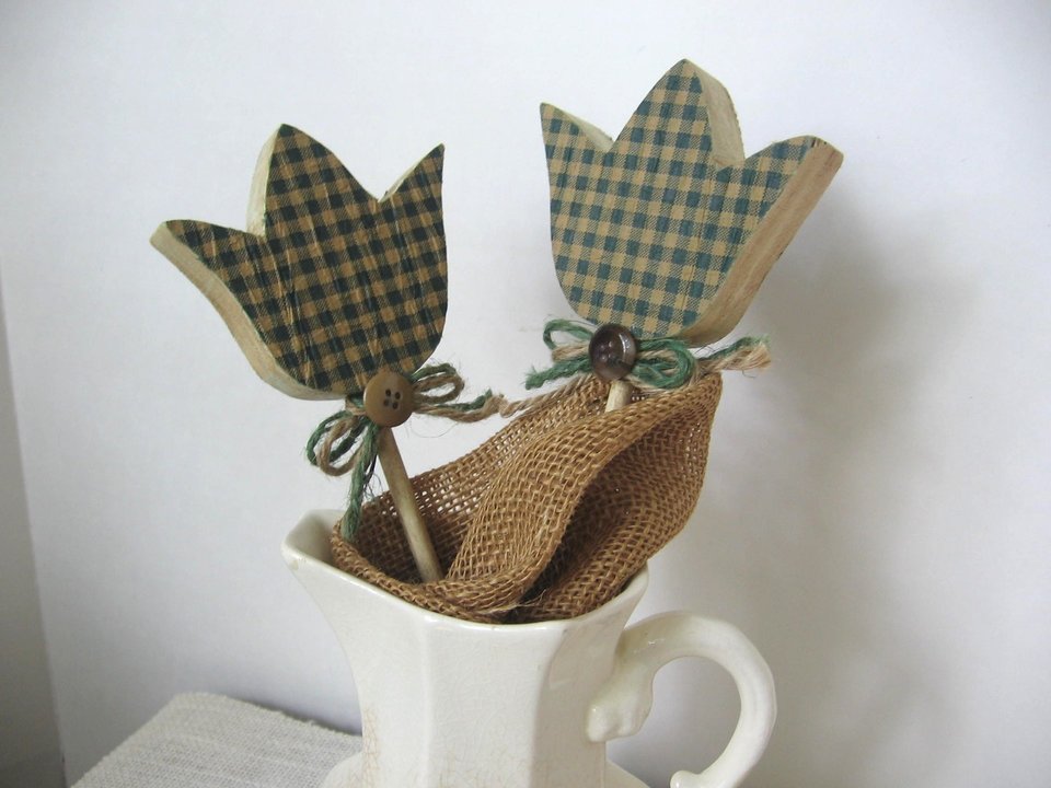 Gingham Plaid Flower Plant Stake Primitive Poke