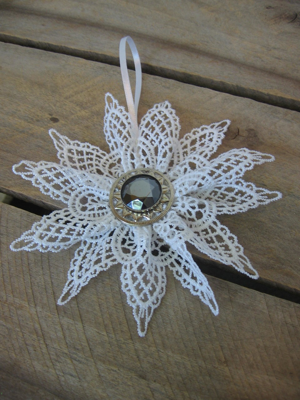 Set of 2 White Lace Snowflake Ornaments