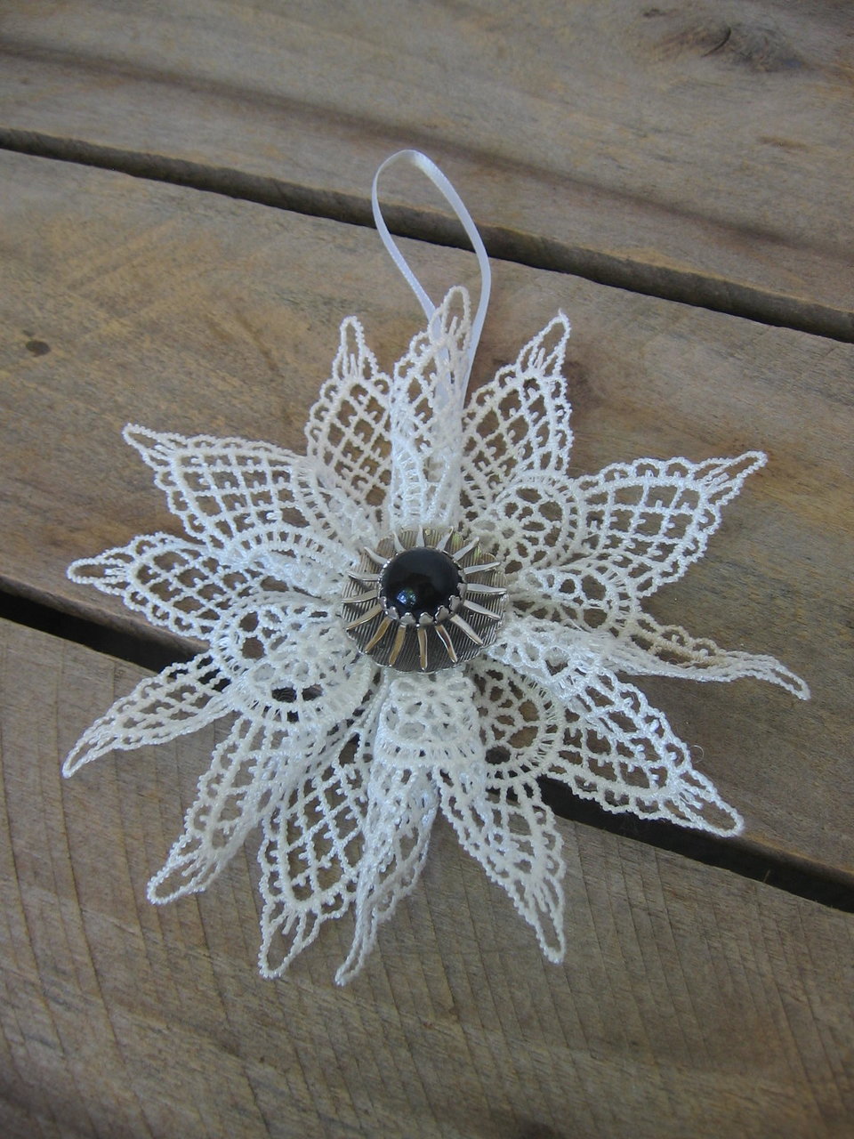 Set of 2 White Lace Snowflake Ornaments