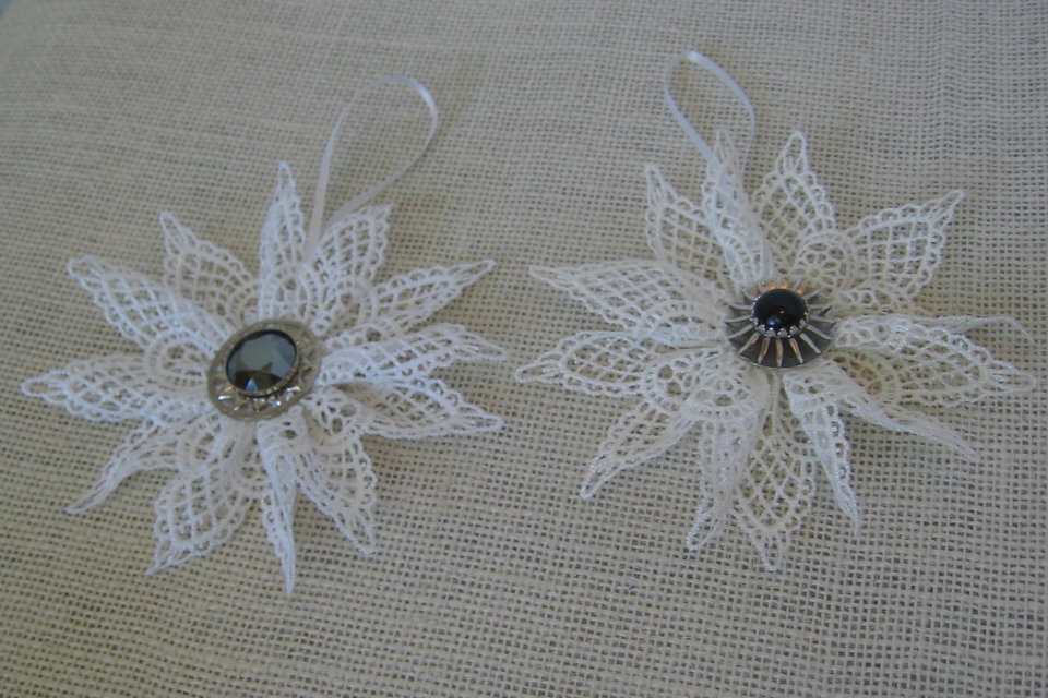 Set of 2 White Lace Snowflake Ornaments