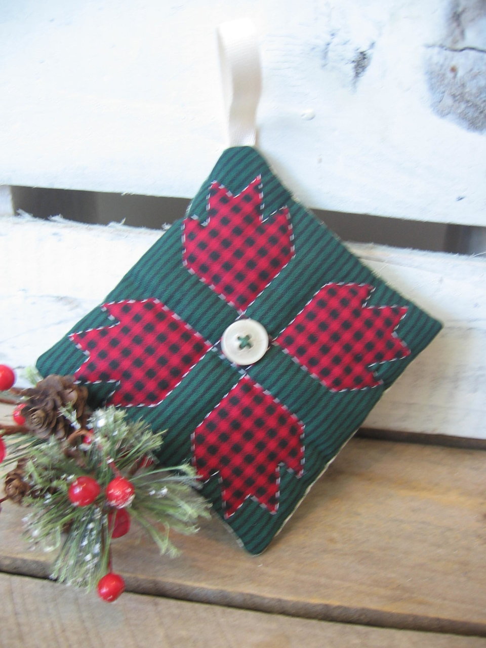 Quilted Fabric Christmas Ornament Bear Claw Design