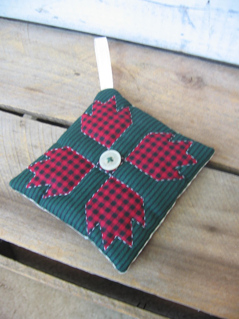 Quilted Fabric Christmas Ornament Bear Claw Design