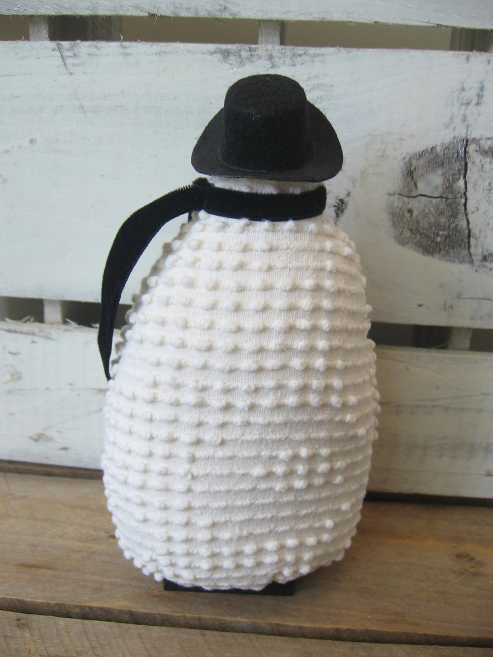 Primitive Plush Snowman Black Trim