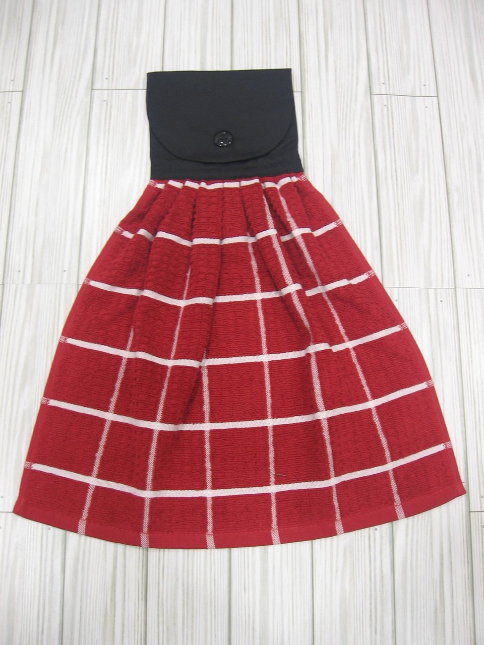 Red Plaid Farmhouse Kitchen Towel